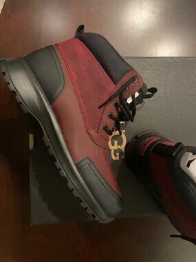 UGG MEN EMMETT DUCK BOOT Size 10
